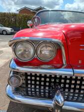 Image 8/52 of Buick Special Riviera Coupé (1958)