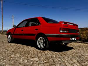 Image 6/8 of Peugeot 405 (1991)