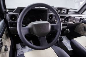 Image 23/27 de Toyota Land Cruiser BJ73 (1991)