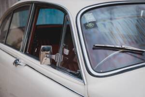 Immagine 7/50 di Jaguar Mk II 3.8 (1960)