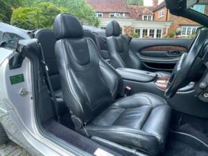 Bild 17/24 von Aston Martin DB 7 Vantage Volante (2000)