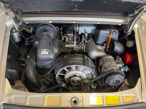 Bild 17/20 von Porsche 911 Carrera 3.2 (1987)