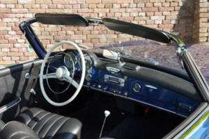 Imagen 47/50 de Mercedes-Benz 190 SL (1960)