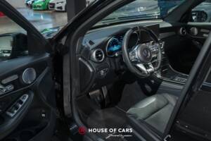 Image 14/23 of Mercedes-Benz GLC 63 S AMG 4MATIC+ (2020)