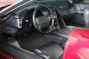 Imagen 46/50 de Chevrolet Corvette Convertible (1990)
