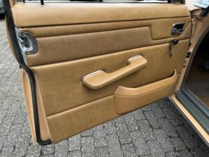 Imagen 39/81 de Mercedes-Benz 240 D 3,0 (1976)
