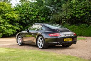 Immagine 16/37 di Porsche 911 Carrera S (2006)