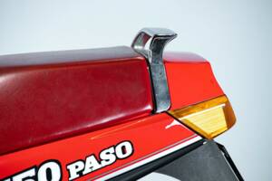 Bild 15/50 von Ducati 750 Paso (1987)