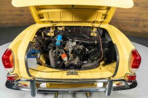 Bild 5/19 von Volkswagen Karmann Ghia 1500 (1971)