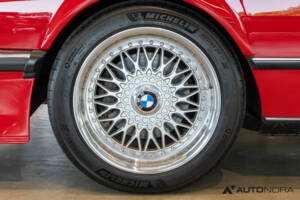 Bild 19/51 von BMW M 635 CSi (1985)
