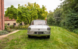 Bild 32/118 von BMW 700 LS Luxus (1965)