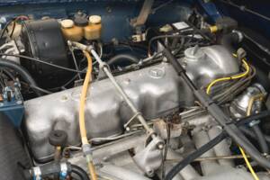 Bild 26/27 von Mercedes-Benz 280 SL (1969)
