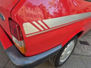Bild 32/36 von Ford Fiesta 1.6 D (1987)