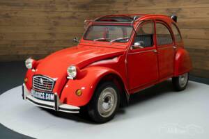 Immagine 6/19 di Citroën 2 CV 6 (1985)