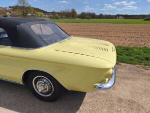 Bild 3/18 von Chevrolet Corvair Monza Convertible (1964)