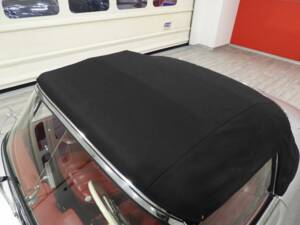 Image 12/15 of Mercedes-Benz 190 SL (1961)