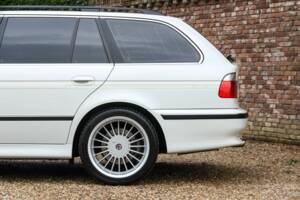 Bild 24/50 von ALPINA B10 V8 Touring (2000)