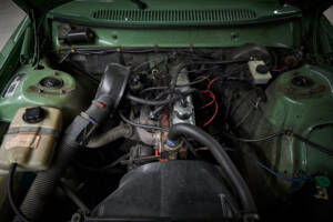 Immagine 77/98 di Volvo 244 DL (1975)