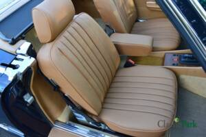 Image 41/50 de Mercedes-Benz 380 SL (1982)