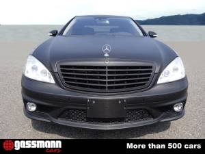 Bild 2/15 von Mercedes-Benz S 65 AMG L (2007)