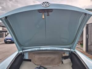 Image 32/66 of Volkswagen 1600 Variant (1971)