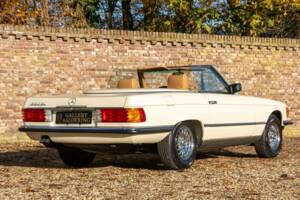 Bild 2/50 von Mercedes-Benz 380 SL (1982)