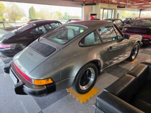 Bild 2/27 von Porsche 911 Carrera 3.2 (1987)