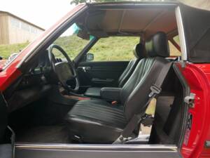 Bild 10/27 von Mercedes-Benz 560 SL (1986)