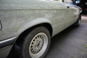 Image 43/64 of BMW 320&#x2F;4 (1977)