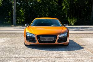 Image 10/36 of Audi R8 V10 (2013)
