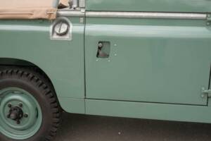Image 24/50 of Land Rover 88 (1962)