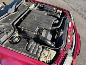 Afbeelding 16/64 van Mercedes-Benz SL 500 (1996)