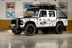Image 1/43 of Land Rover Defender Works V8 Trophy (2012)
