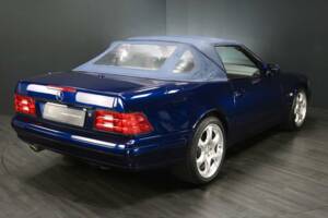 Image 42/49 of Mercedes-Benz SL 500 (2000)