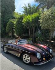 Image 7/15 of Intermeccanica Speedster (1973)