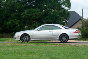 Imagen 5/50 de Mercedes-Benz CL 600 (2003)