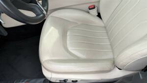 Image 13/54 of Maserati Quattroporte GTS (2015)