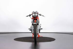 Image 7/50 of MV Agusta 350 S (1972)