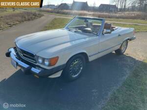 Imagen 7/12 de Mercedes-Benz 560 SL (1986)