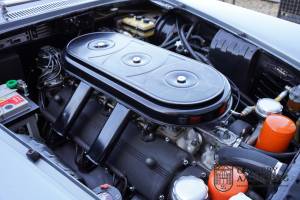 Bild 9/50 von Ferrari 330 GT 2+2 (1965)