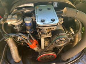 Image 43/86 of Volkswagen Karmann Ghia 1600 (1973)