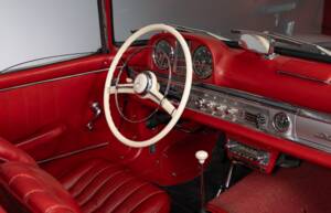 Image 35/47 of Mercedes-Benz 300 SL Roadster (1963)