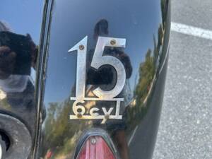 Bild 35/44 von Citroën Traction Avant 15/6 (1953)