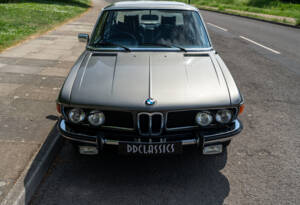 Image 7/29 of BMW 3,3 L (1975)