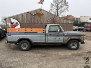 Image 16/31 of Ford F-250 (1978)