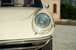 Bild 16/50 von Alfa Romeo 1750 Spider Veloce (1969)