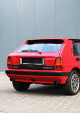 Image 23/41 of Lancia Delta HF Integrale (1989)