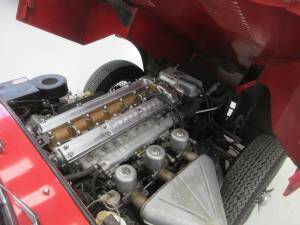 Afbeelding 15/30 van Jaguar E-Type 4.2 (1966)