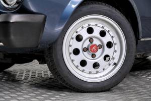 Image 5/50 of FIAT 124 Pininfarina Spidereuropa (1985)