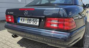 Image 57/100 of Mercedes-Benz SL 500 (1999)